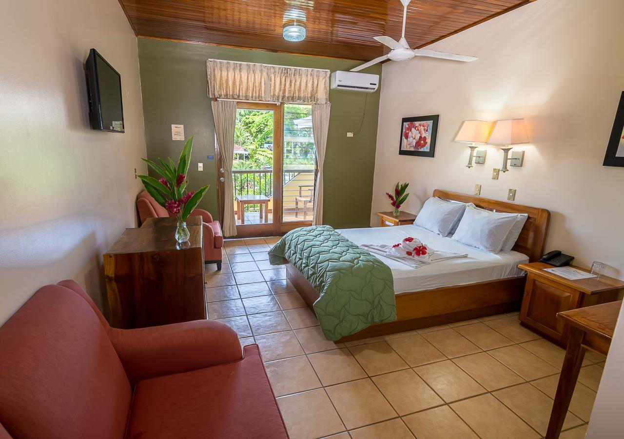Hotel Manuel Antonio Buitenkant foto